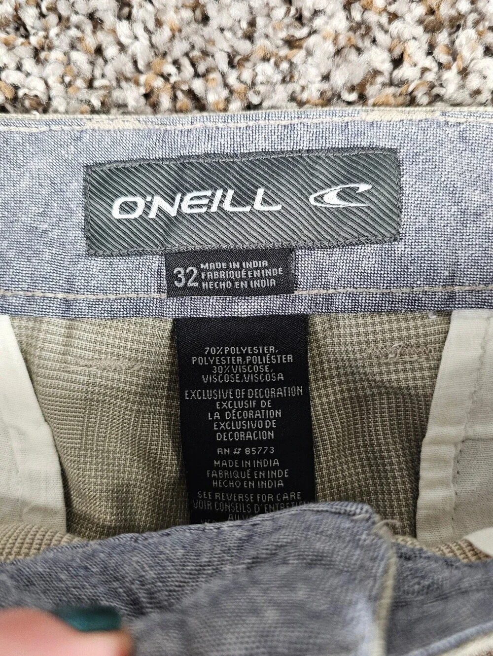 O'Neill Mens Sz 32 Flat Front Chino Style Shorts Cream Plaid Y2K